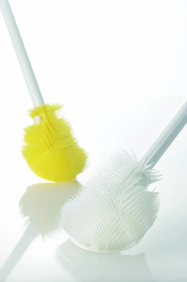 Kitchen4U - Premium Silicone Cleaning Brush 31 CM with Elegant Diamond Crystal Design 1 Litre Water Bottle (Pack of two)